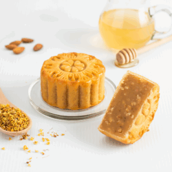 Honey Osmanthus & Almond<br/> White Lotus Baked Mooncakes