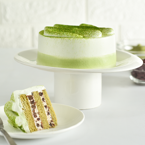 Matcha Cake with Red Beans