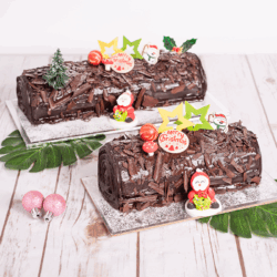 <strong style="color:#CC0000;">Chocolate Praline Log Cake</strong>